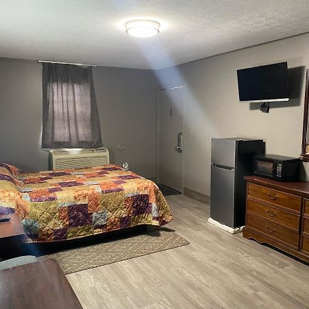 Hoosier Travel Lodge เจฟเฟอร์สันวิลล์ ภายนอก รูปภาพ